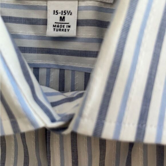 Banana Republic long sleeved button down striped shirt, size  M, 15-15.5” - Picture 7 of 7